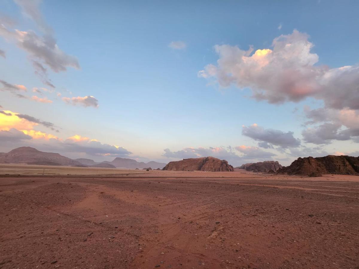 White Desert Camp 와디럼 외부 사진